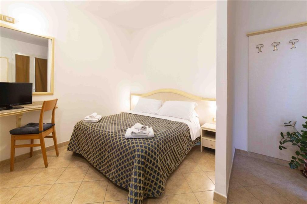 Residenza Melucci Aparthotel ริมินี ภายนอก รูปภาพ