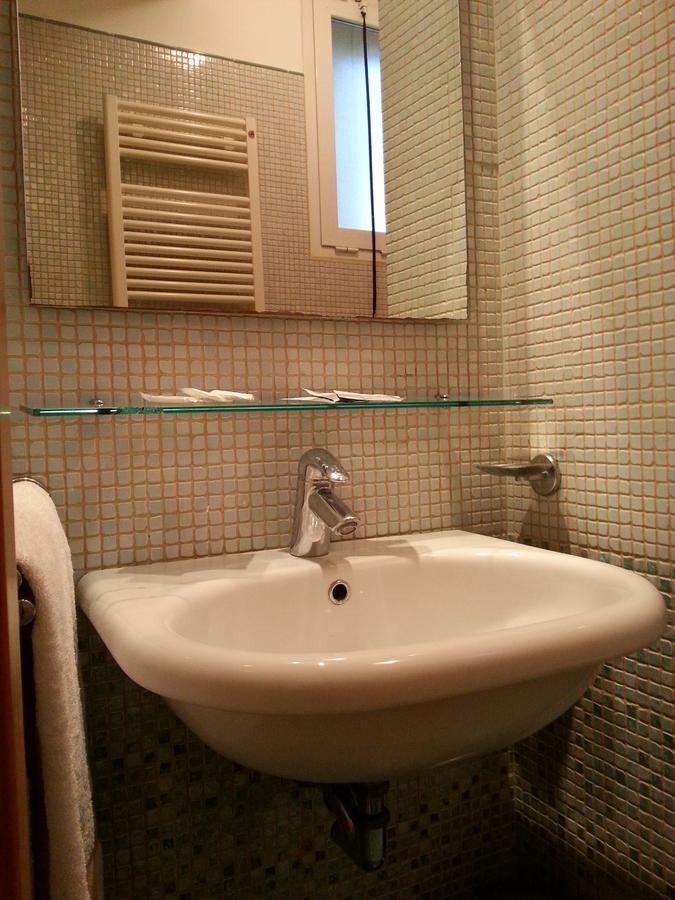 Residenza Melucci Aparthotel ริมินี ภายนอก รูปภาพ
